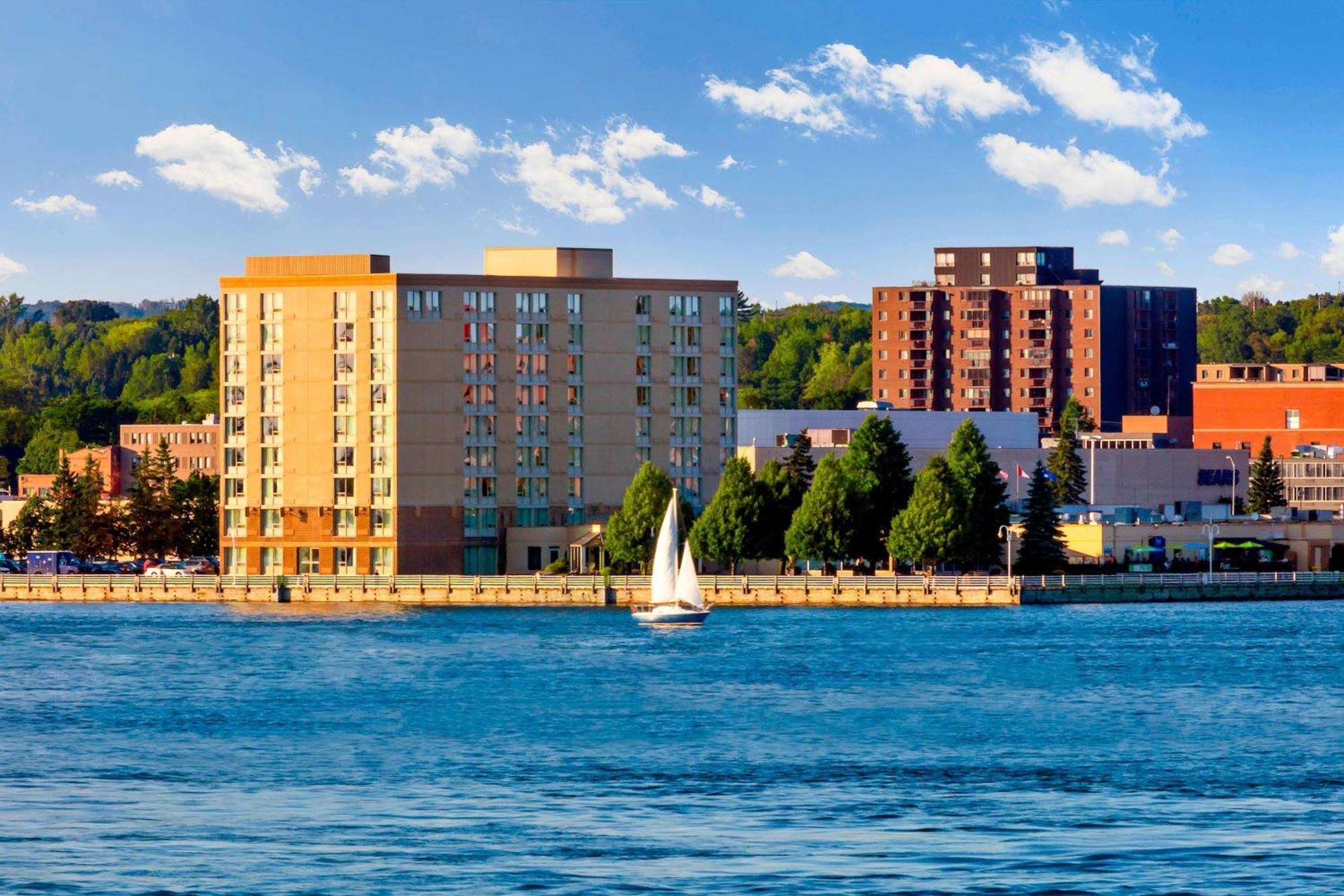 Delta Hotels By Marriott Sault Ste. Marie Waterfront Exteriör bild