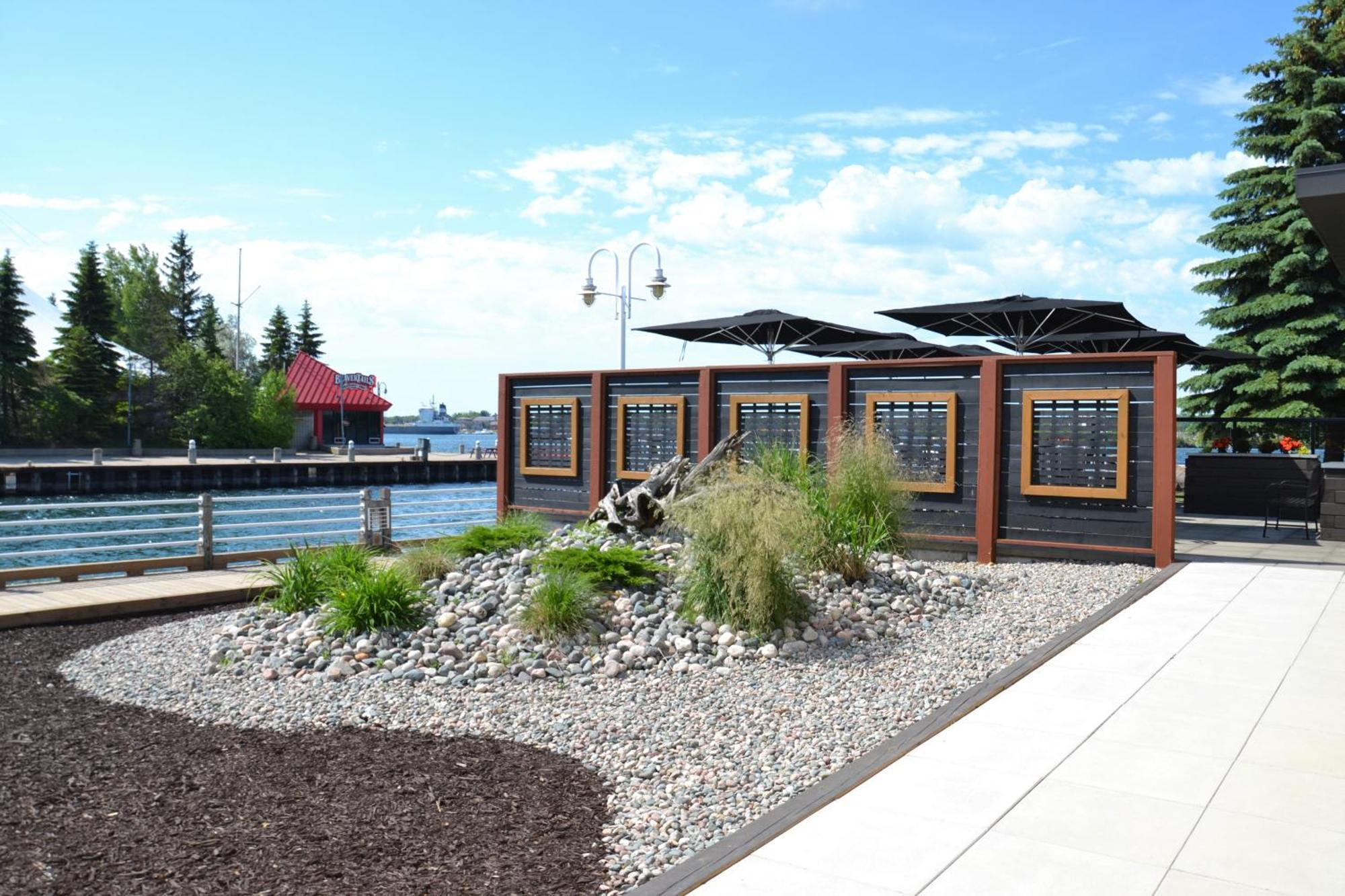 Delta Hotels By Marriott Sault Ste. Marie Waterfront Exteriör bild