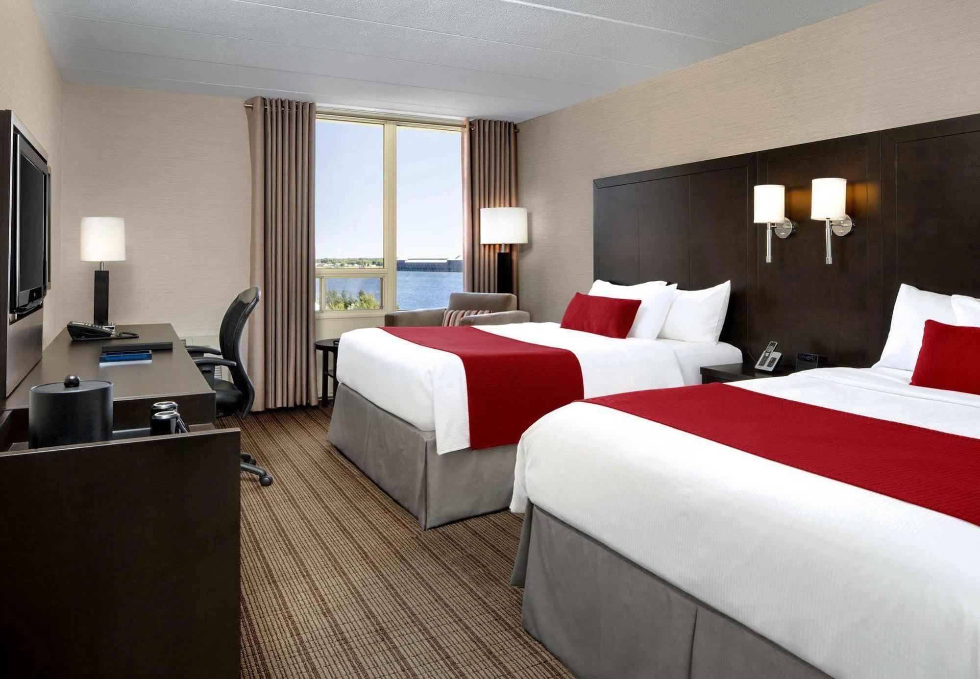 Delta Hotels By Marriott Sault Ste. Marie Waterfront Exteriör bild